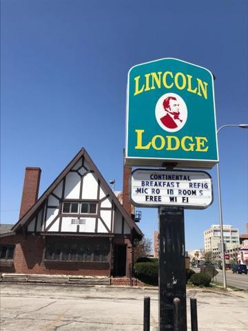 The Lincoln Lodge Urbana Champaign Extérieur photo