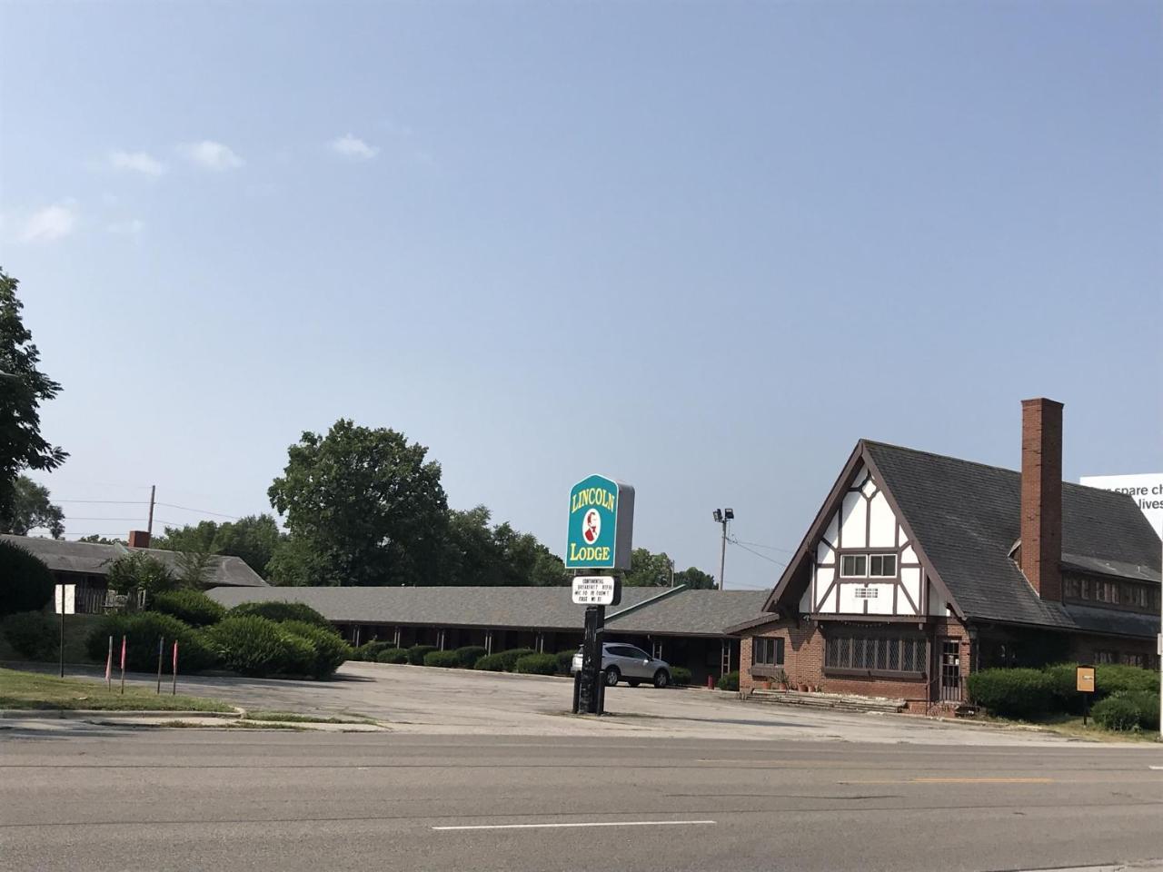The Lincoln Lodge Urbana Champaign Extérieur photo